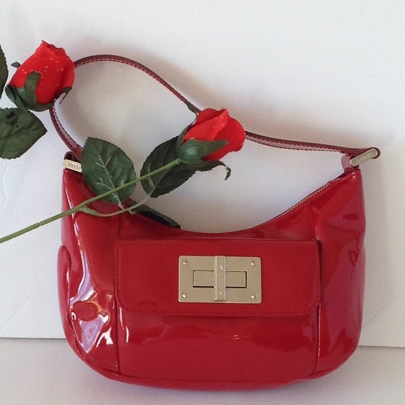 Ralph Lauren Handbags - 🍃🌹Ralph Lauren - Patent 'Mini Shoulder' Bag 🍃
